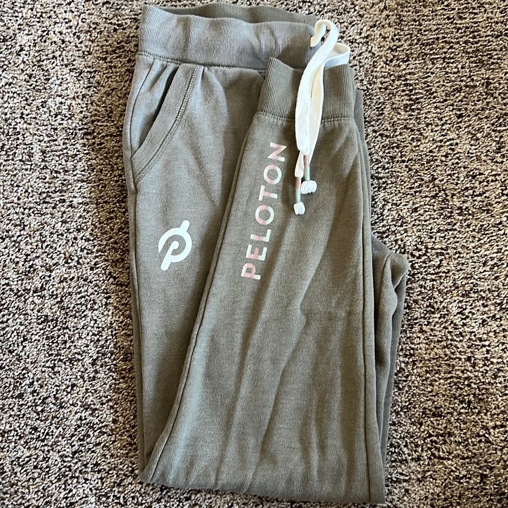 Peloton Joggers